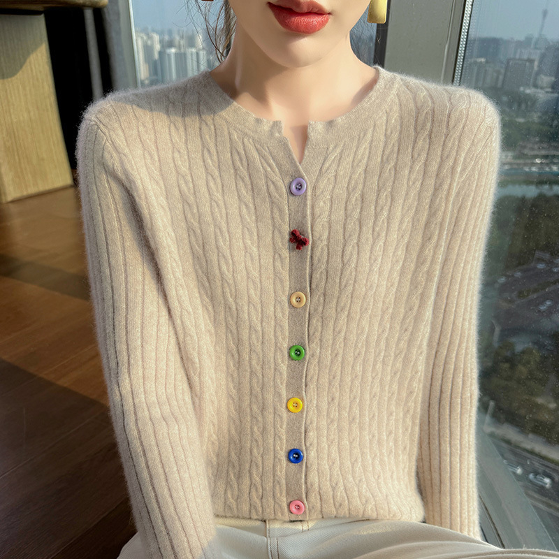 Ženski kardigan od kašmira i vune, okrugli izrez, dugih rukava, jednobojna boja, minimalistički stil Japansko-korejski (Jesen/Zima 2025)