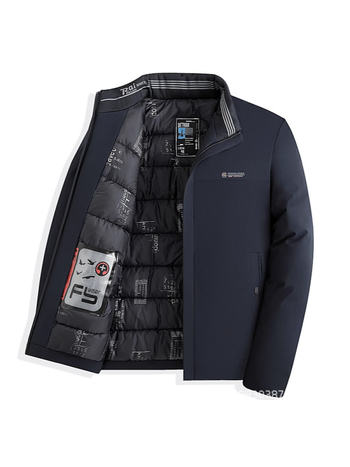 Geacă din bumbac cu umplutură poliester, căptușeală poliesterică, fermoar, buzunare laterale — croială slim, pentru iarnă