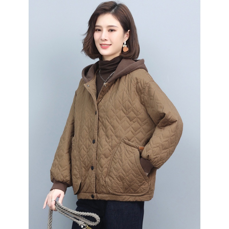 Pamukasti napuhani kaput s kapuljom, ležeran kroj, dugi rukavi, srednja duljina, jednostruko kopčanje