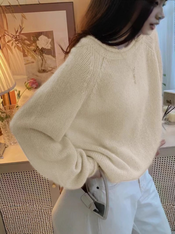 Ženski vuneni džemper s kapuljom, udoban kroj, okrugli izrez, dugi rukavi, debelo pletenje