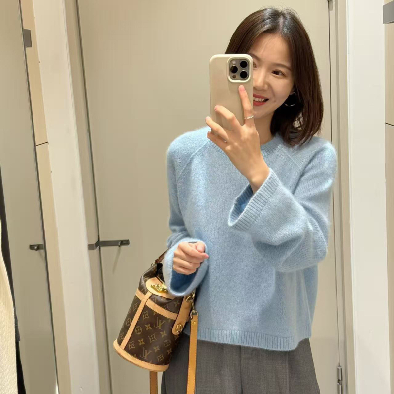 Ženski kašmir džemper s kapuljacom i okruglim izrezom, redoviti kroj, mješavina kašmira 30–50%, elegantan gradski stil