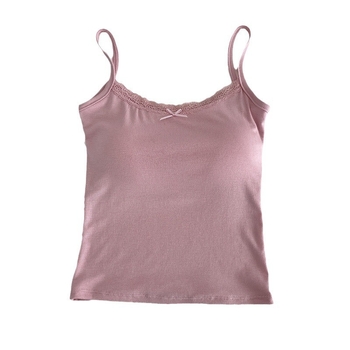 Nylon cami-top s punim košaricama, srednje oblikovanim košaricama, prozračan i udoban