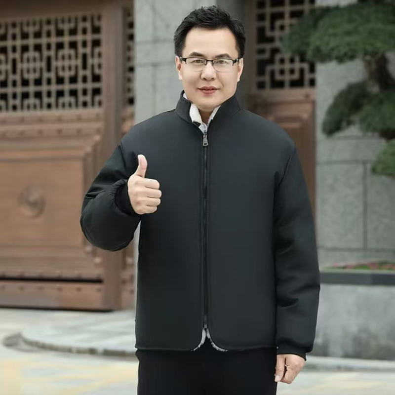 Мъжко яке от овча кожа със подплата, зимно, свободен силует, стойков яка и цип, странични джобове