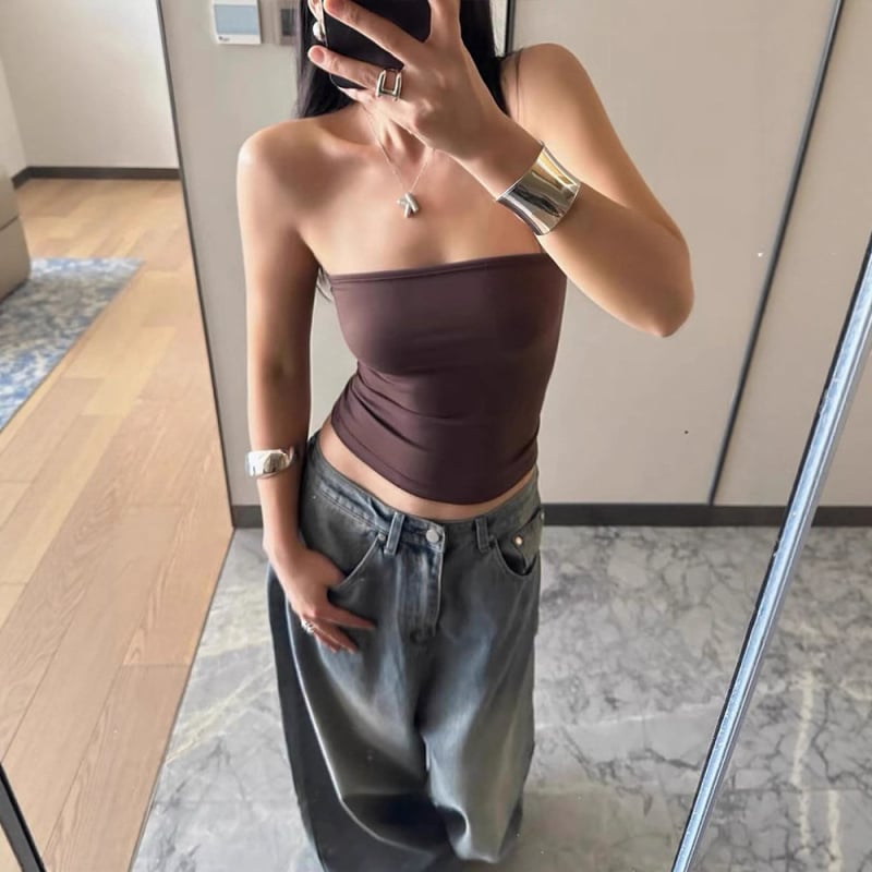 Wild топ без презрамки за бюст, тънък силует, ултра къс дизайн ≤40 cm, полиестер с нейлон и спандекс, едноцветен модел