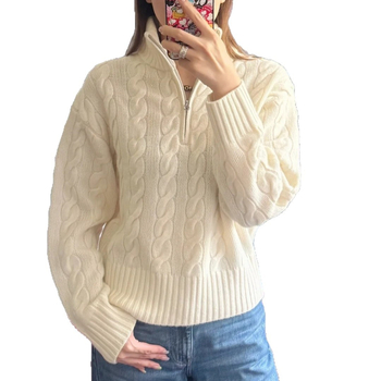 Džemper s kapuljom od vune i kašmira, šivani logo ponija, polovični zip, kabelski pleteni uzorak