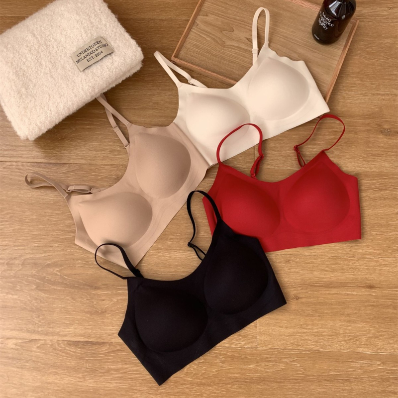 Grudnjak u stilu kamizole, modalna tkanina, podstava od mulberry svile, košarice 3/4, tanke oblikovane košarice, nevidljiv dizajn
