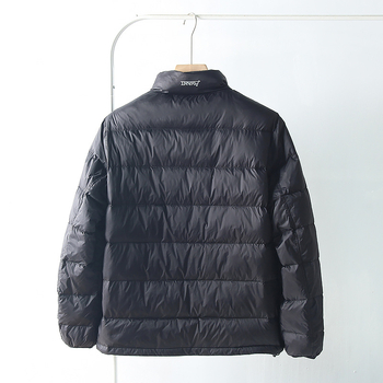 Muška down jakna Stand-Up ovratnikom – bijeli gusji down >91% sadržaj, corduroy tkanina, glavni materijal polipropilen, produžena duljina, lagana zaštita od hladnoće (-5°C do 0°C)