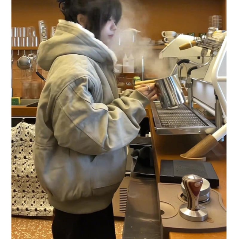 Pamukom punjena jakna s kapuljom, kratki kroj, zatvarač, poliesterno punilo, najlonska tkanina