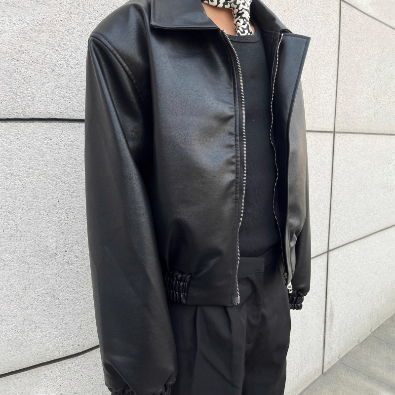 Kožna jakna minimalističkog stila, rever ovratnik, labav kroj, zatvaranje zipom, poliester tkanina, muški, jesen-zima 2025