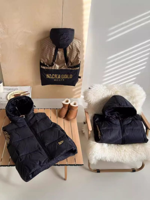 Dječja vesta s perjem gusjeg pera, najlonska vanjska tkanina, poliester podstava, zimska verzija sa zatvaračem