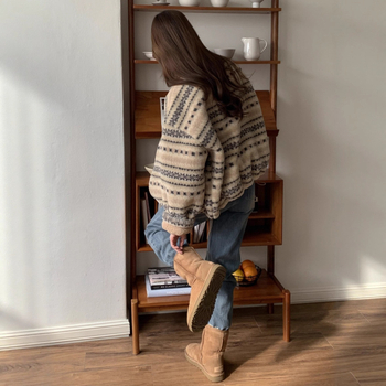 Ženska jakna s geometrijskim uzorkom, debela umjetna ovčja vuna, stojeći ovratnik, zatvarač