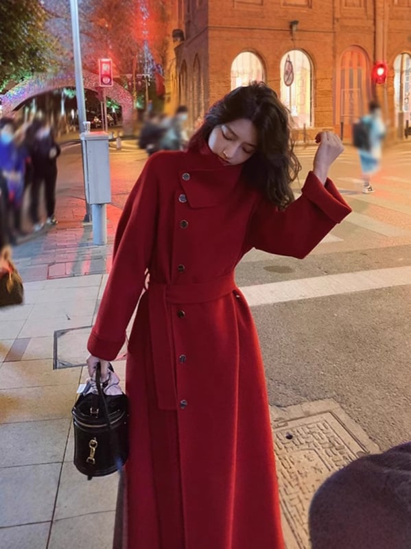 Ženski vuneni kaput, opuštenog kroja, dugi model, polu-visoki ovratnik, dugi rukavi, britanski stil