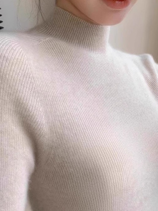 Dámsky sveter z 100% kašmíru, štíhla silueta, okrúhly výstrih, dlhé rukávy