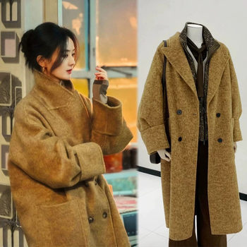 Ženski vuneni kaput - Reverzibilni vuneni tweed, lantern rukavi, slobodan kroj, produžena duljina, zatvaranje na dva gumba