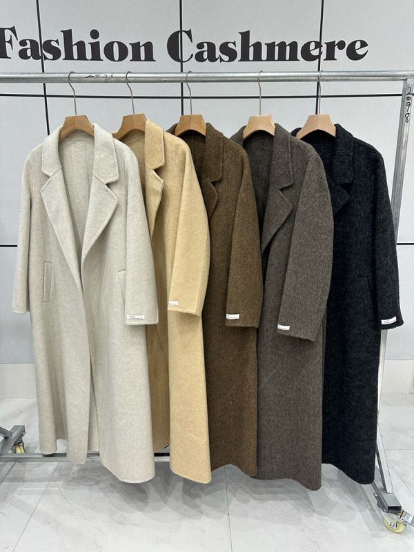 Sieviešu vilnas mētelis ar korejiešu stilu, vidēja garuma, brīvs piegriezums, divpusējs vilnas audums, vilnas saturs 80–90%, ziemas 2025