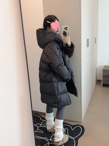 Geacă de damă cu glugă, umplutură din puf de rață alb 51–60%, țesătură chenille cu spandex, gros pentru iarna 2025