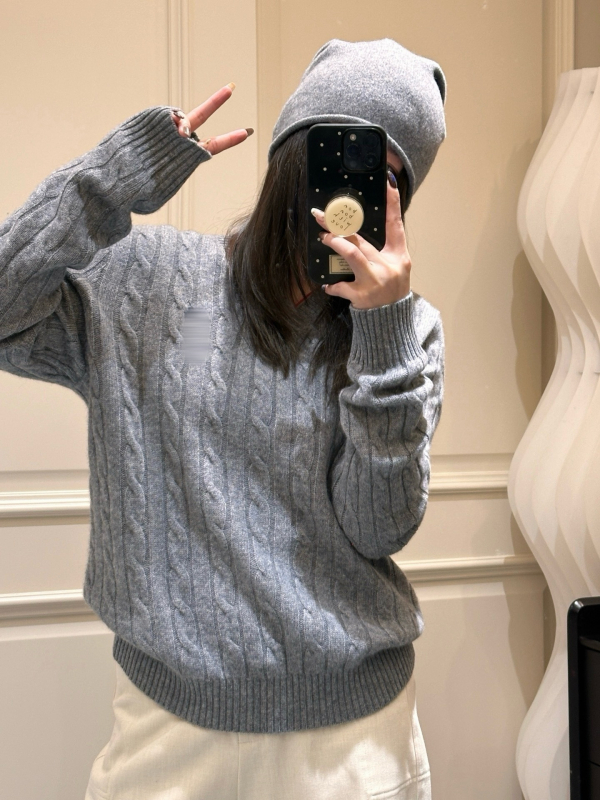 Ženska jakna od organskog pamuka (polo ovratnik; široka silueta; dugi rukavi; prednje zatvaranje s tri gumba)