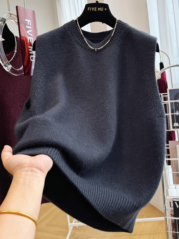 Ženski bezrukavni pleteni vest (kasmirna mješavina; okrugli ovratnik; slobodan kroj; duljina 50–65 cm)