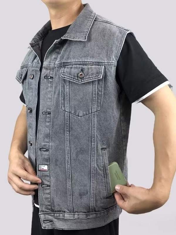 Muški traper prsluk bez rukava, s reverom, jednostruko kopčanje, džepovi s patchom, ravni rub