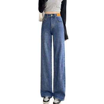 Traperice i haljine – mala serija prilagođene izrade odjeće, OEM izrada uzoraka i proizvodnja; Kvaliteta srednja do visoka; probni ciklus 3; Kapacitet 1000 kom; Obrada prema uzorku i crtežu