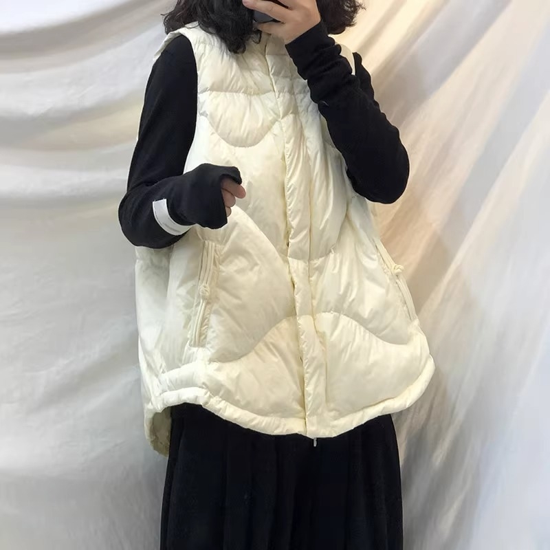 Dámska vesta s bavlnenou výplňou, kórejský štýl, stojací golier, zips, polyester-elastan látka, jednofarebný vzor, jeseň 2023