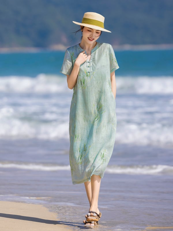 Ramie anyagú ruha növény- és virágmintával, V-nyakú, rövid ujjú, középmagas derekú, hosszú ruha