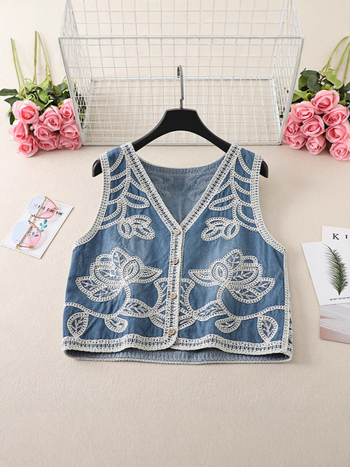 Plus-size ženski džins vest - V-izrez, kratka silueta, 3D uzorak, poliester materijal, prednje kopče, jesen 2025