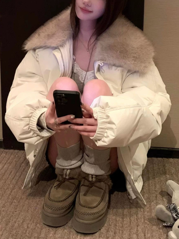 Jakna s puhom od patke, sadržaj perja 81–85%, punjenje 101–200 g, pamuk tkanina, prednji zatvarač