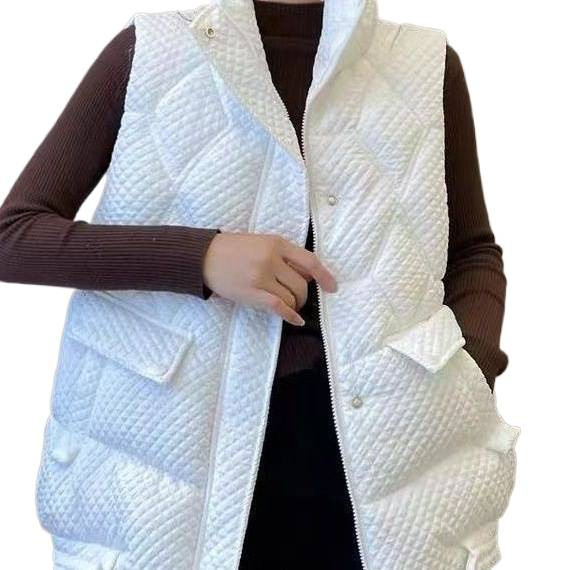 Vesta s polo ovratnikom, chenille tkanina sa spandeksom, regularni kroj, proljeće 2025