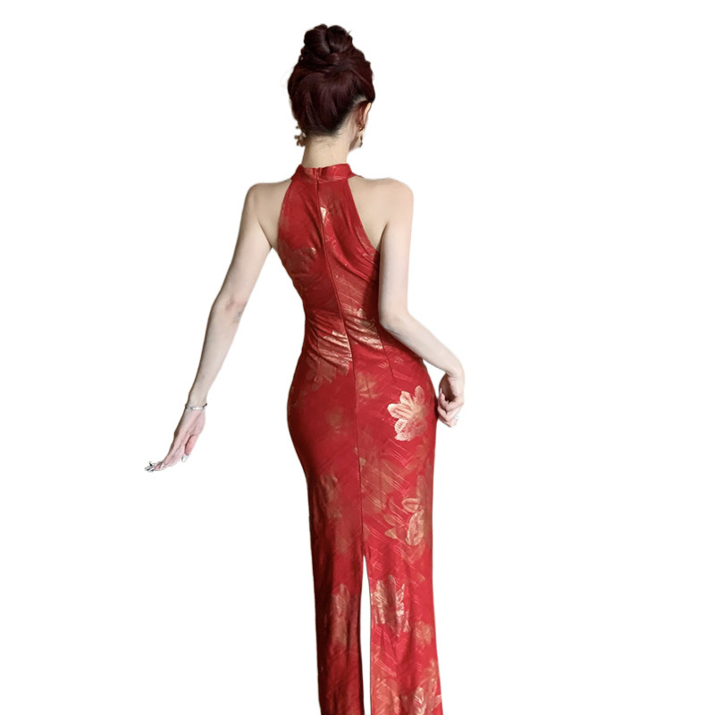 Hosszú nyomtatott ruha, magas derekú, ujjatlan, félmagas gallér, elasztikus poliészterből