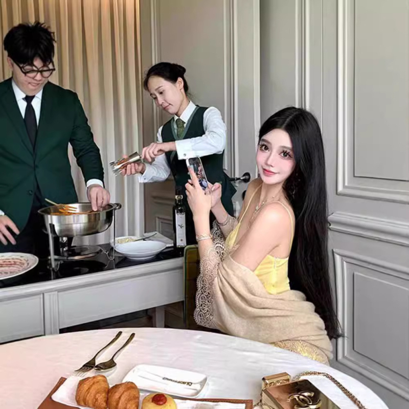 Haljina u Sling stilu, A-linije, bez rukava, kratka suknja, poliester