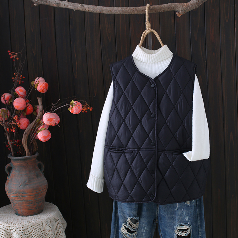 Ženski zimski prsluk bez rukava s V-izrezom, široka silueta, ovčja vuna, kopčanje u jednoj liniji, sezona zima 2023