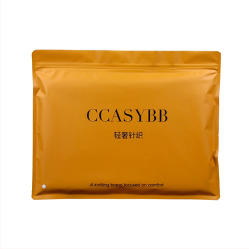 Drabužių pakuotės maišai — pritaikytos mažos partijos, dulkių nepralaidus uždarymas • medžiaga: nauja medžiaga • prekės kodas: Zg 241009 • naudojimas: drabužių pakavimas, saugojimas • dienos gamybos apimtis: 10 000 000 vnt • nukrypimas: ±2 cm