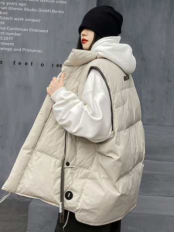 Ženska vesta od poliestera s punjenjem od pamuka, V-izrez, zatvarač, jednobojna, opuštena silueta, jesensko-zimski stil.