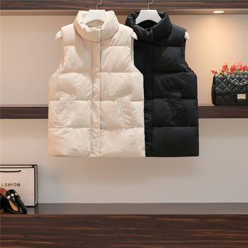 Ženska veste, regular stil s kraljevskim stilom sestre; V-izrez; srednja duljina 50-65 cm; glavni materijal viskozna; sadržaj ovčje vune; kopčanje u jednom redu i više kopči