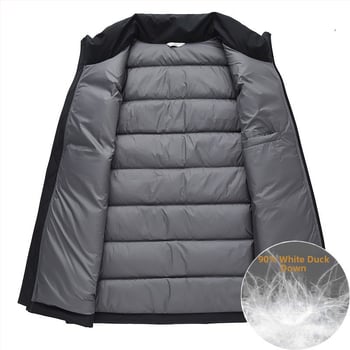 Férfi tollmellény álló gallérral, elülső cipzár, vastag szigetelés, töltet: 90% fehér kacsa toll, külső anyag: kémiai rostokból álló keverék, bélés: poliészter