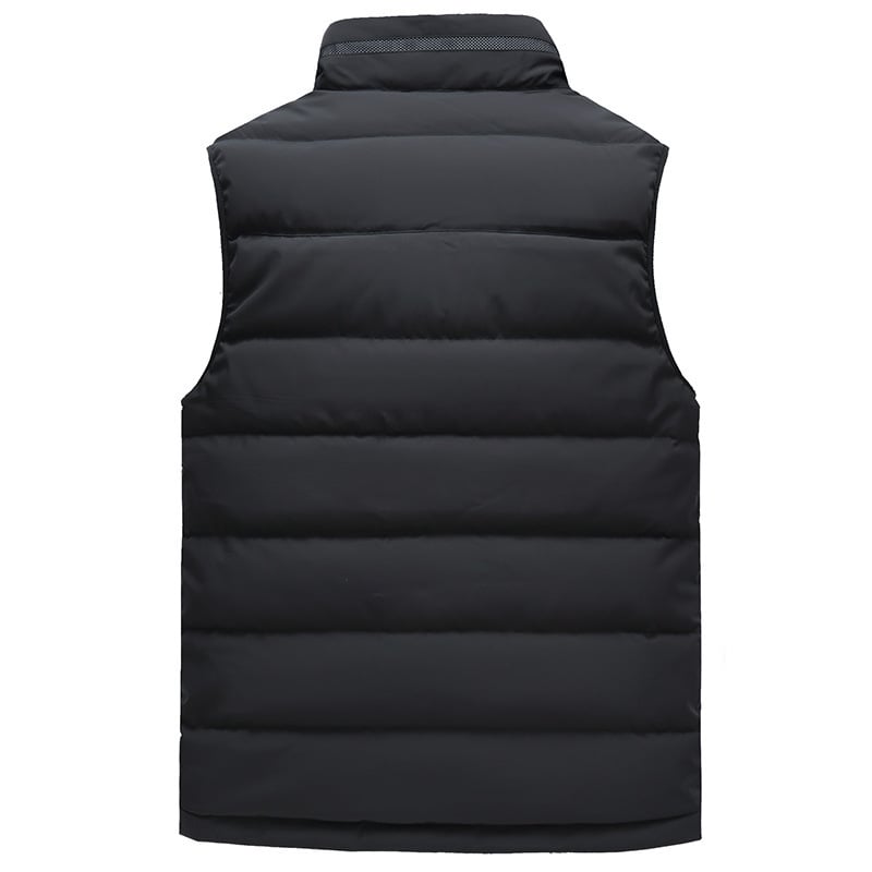 Férfi tollmellény álló gallérral, elülső cipzár, vastag szigetelés, töltet: 90% fehér kacsa toll, külső anyag: kémiai rostokból álló keverék, bélés: poliészter