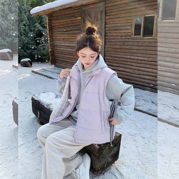 Ženska bezruk zimsku jaknu sa stojećim ovratnikom, slobodan kroj, zatvarač, punilo poliester i pamuka