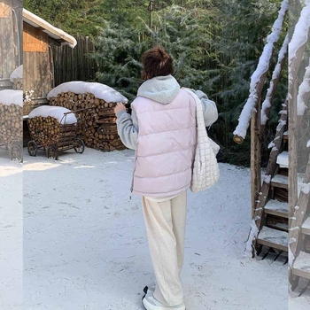 Ženska bezruk zimsku jaknu sa stojećim ovratnikom, slobodan kroj, zatvarač, punilo poliester i pamuka