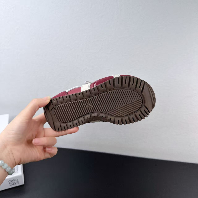 Dječje zimske tenisice s Velcro zatvaranjem – niski gornji dio, gumena potplata, prozračne i vodootporne (niski gornji dio; Velcro; gumena potplata; prozračne; vodootporne)