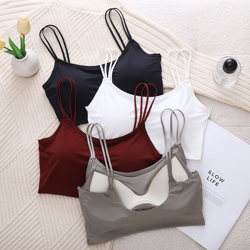 Αθλητικό στηθόδεσμο wrap/τοπ σωλήνας από ice silk με cups από latex; βασικό ύφασμα 80-90% νάιλον; σχήμα κύπελλου: λεπτό πάνω, παχύ κάτω; κύκλος επεξεργασίας 20 ημέρες