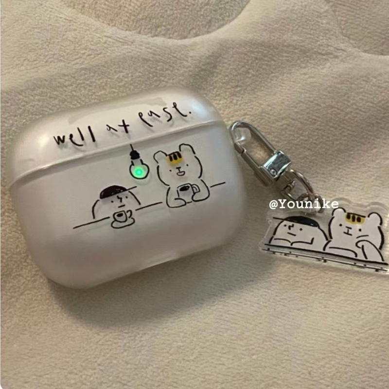 Zaštitna futrola AirPods Pro 3 s dizajnom medvjeda koji pije kavu, TPU, mat završetak, sprej završna obrada, kompatibilno s AirPods Pro 3