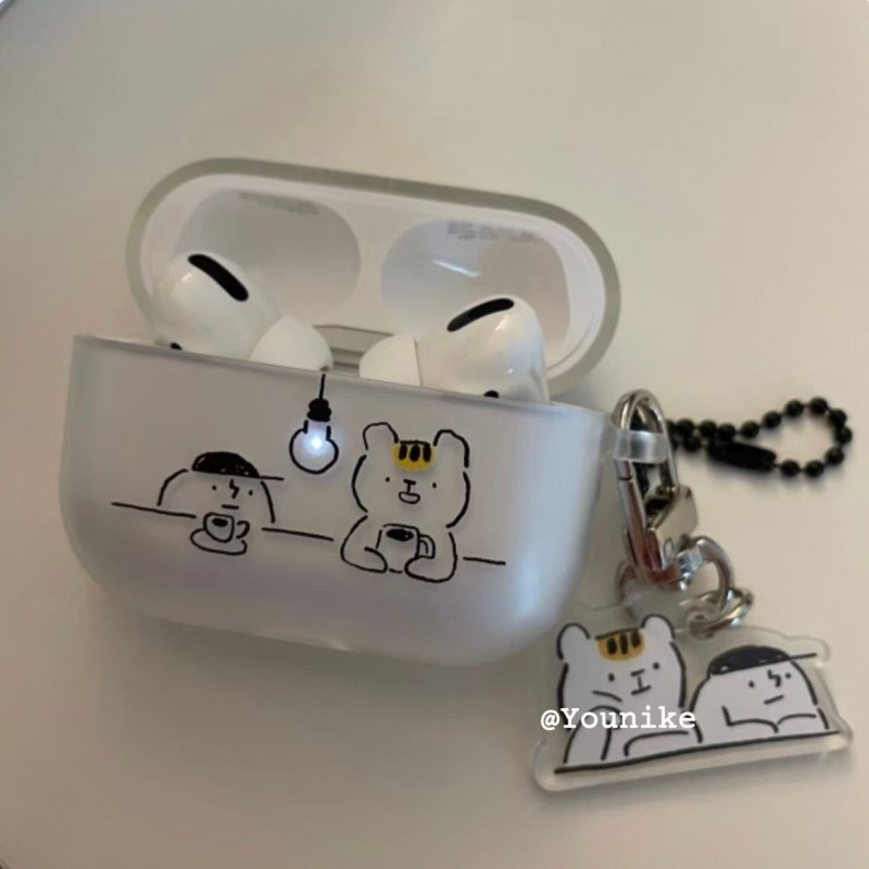 Zaštitna futrola AirPods Pro 3 s dizajnom medvjeda koji pije kavu, TPU, mat završetak, sprej završna obrada, kompatibilno s AirPods Pro 3