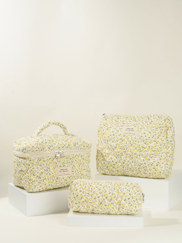 Kozmetička torba s quiltovanjem i cvjetnim uzorkom – velika kapaciteta, pamuk materijal, podstava poliester, ultralagana, proširiva, za žene