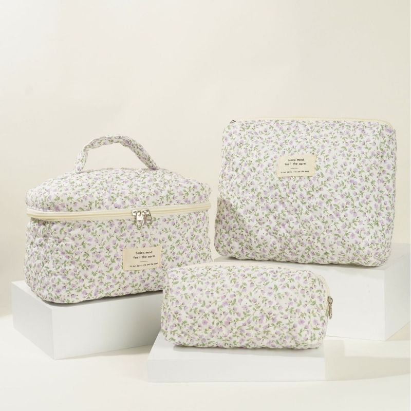 Kozmetička torba s quiltovanjem i cvjetnim uzorkom – velika kapaciteta, pamuk materijal, podstava poliester, ultralagana, proširiva, za žene