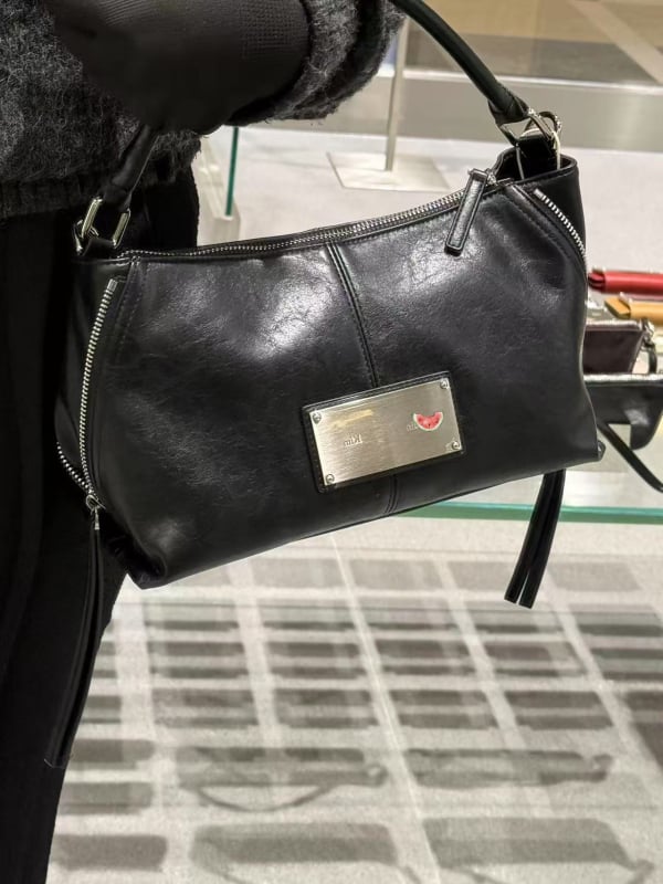 Matin retro armpit tote táska – PU anyag, PU bélés, zipzáras zárás, crossbody stílus, tavasz 2025 megjelenés