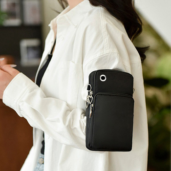 Crossbody torba za mobitel, kompaktni dizajn, vertikalni kvadratni oblik, zatvarač, poliesterska podstava, ljeto 2024, za slobodno vrijeme putovanja.