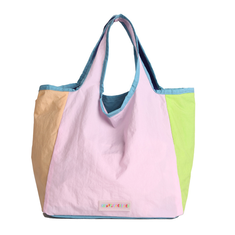 Dámska tote taška, patchwork z praného textilu, farebný blok casual štýl, vedro tvar, otvorený horný diel, vnútorná kapsa na telefón, bez podšívky