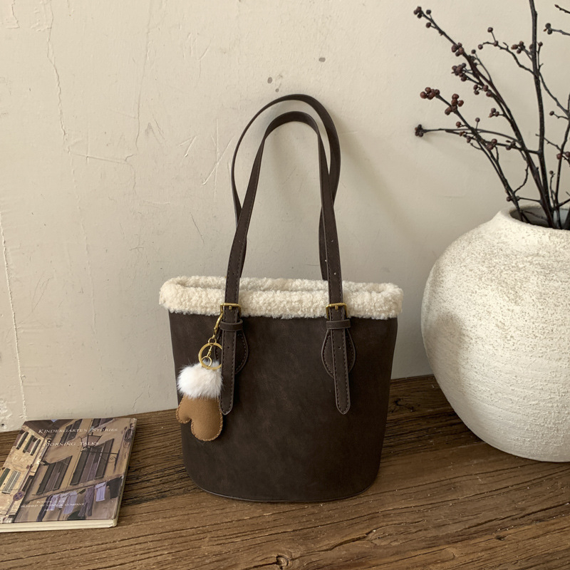 Ženska torbica urbanog stila, PU koža, vertikalno kvadratni oblik, zatvarač, unutarnja pretinica za telefon