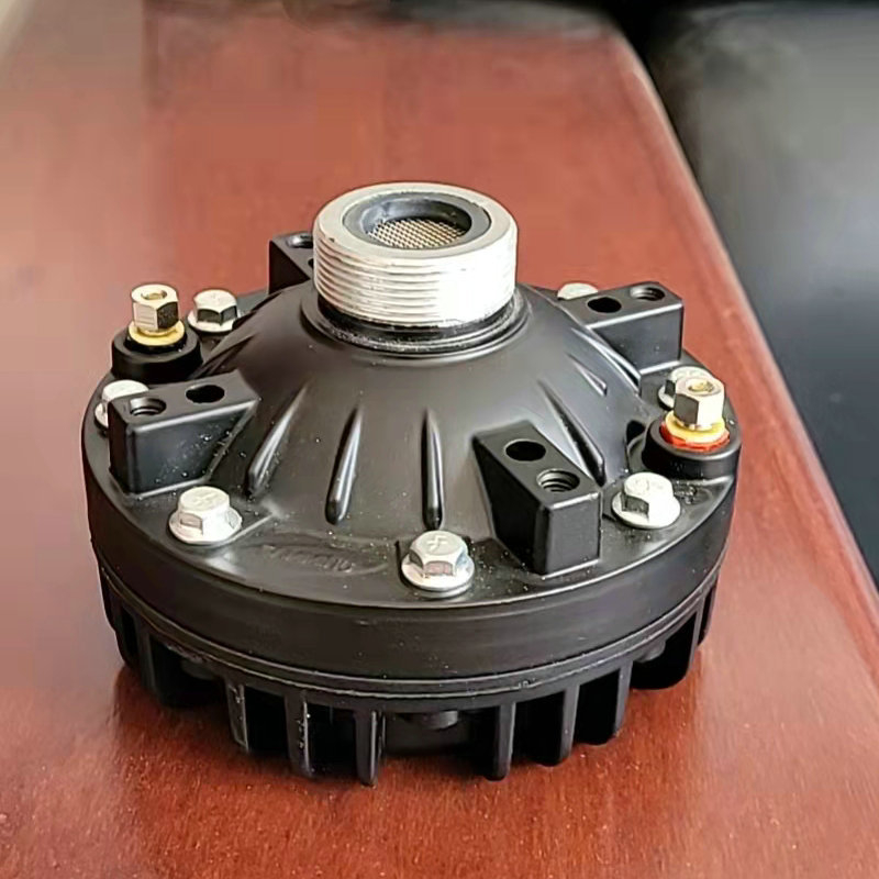 Horn skaļruņa vadītājs 200W, iekšējais magnets, membrāna bez papīra, frekvenču diapazons 350–5500 Hz, lieliem audio aprīkojumiem